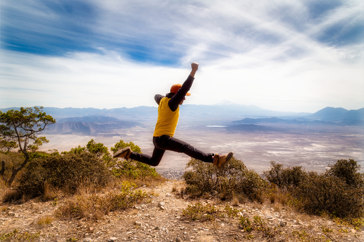 以户外运动中保持良好的心理状态和自信心为题重新编写标题写一篇1200字文章