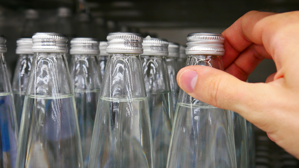 4斤水等于多少瓶矿泉水？详细计算及注意事项