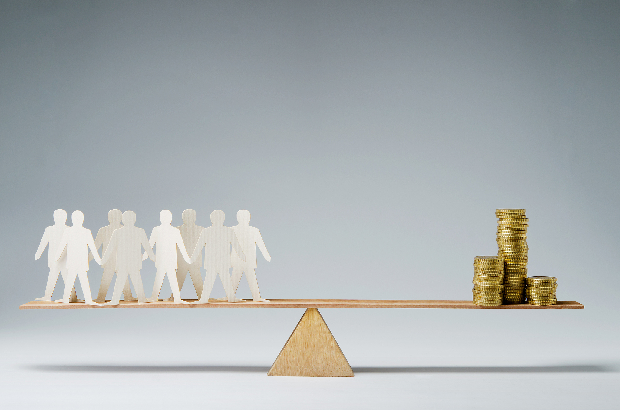 金钱与人生价值：论证金钱如何体现个人价值