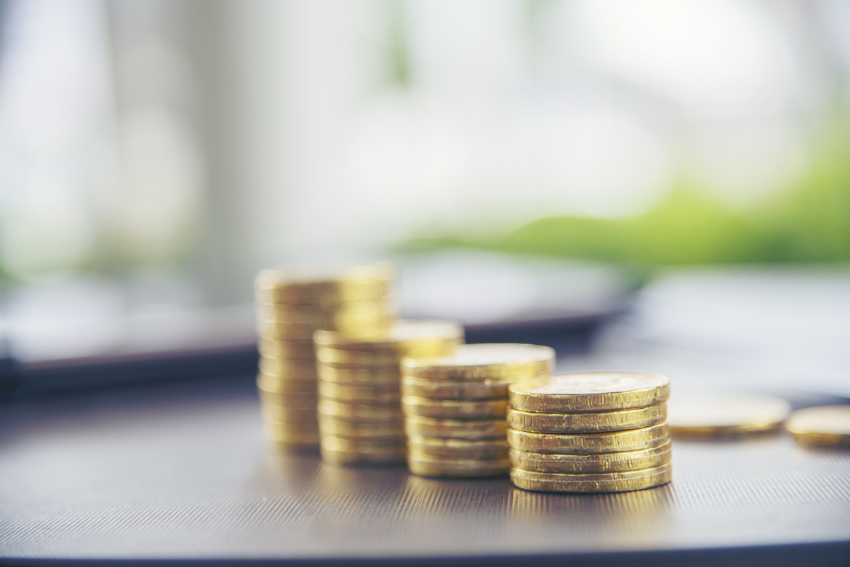 20万投资方案：如何实现年化收益10%？（理财师专业建议）