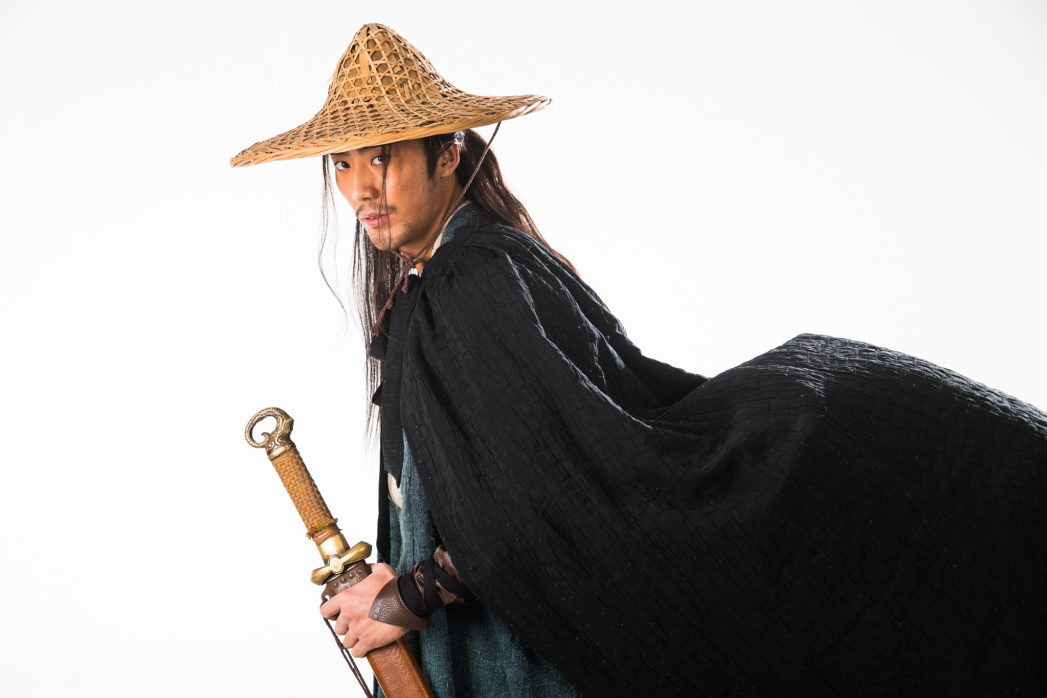 如何一个描述一个帅气的中国武侠风格