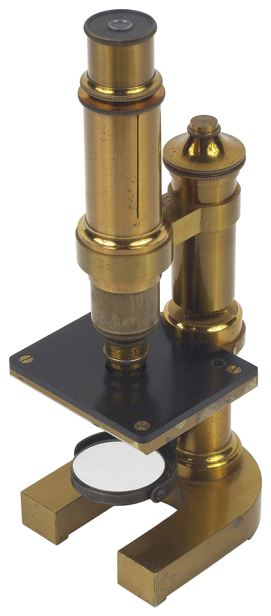 显微镜放大倍数与物镜、目镜长短的关系