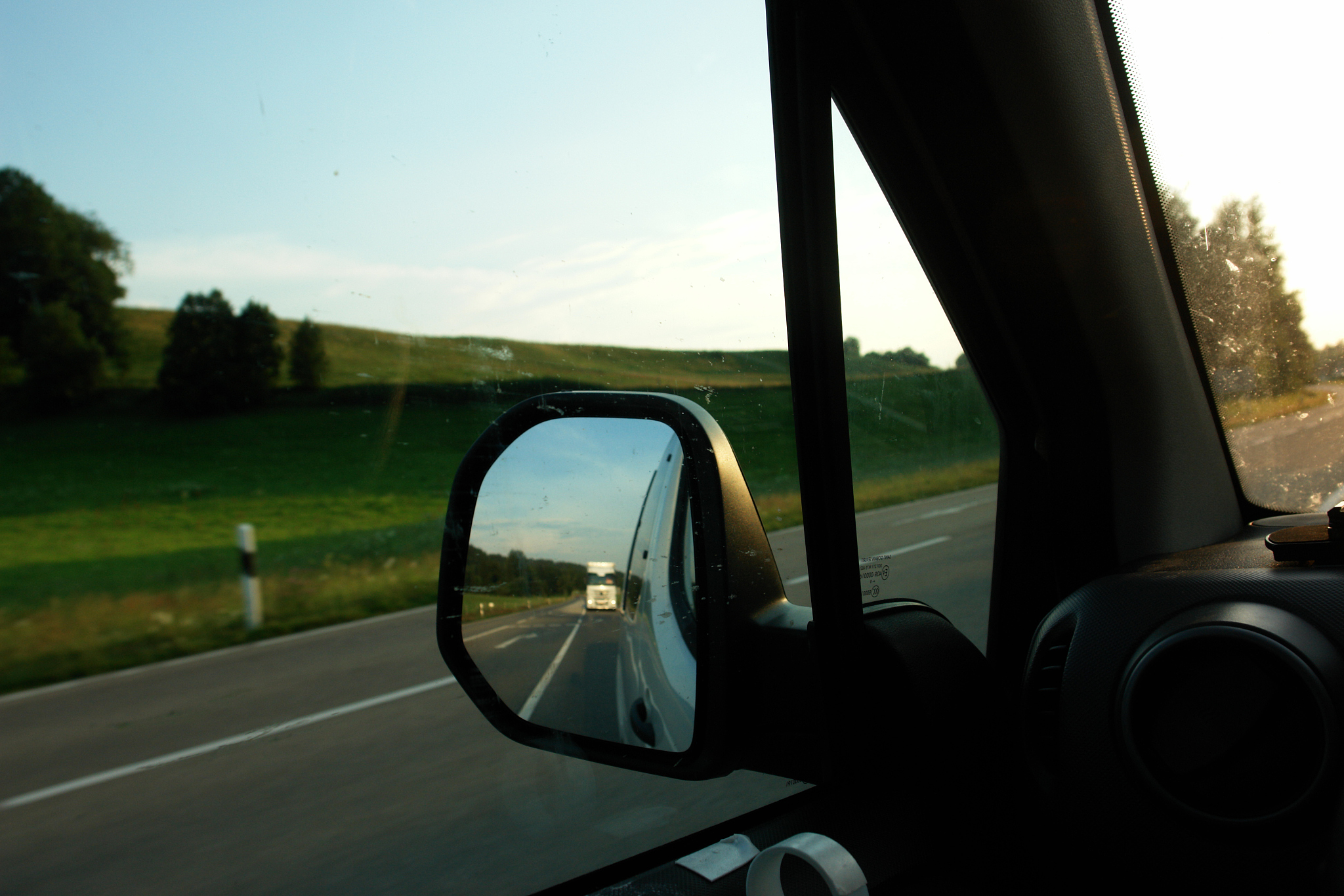 南宁中南理工职业技术学校新能源汽车运用与维修专业好不好会涉及哪些课程；：：；；第三件事输入分隔符##################