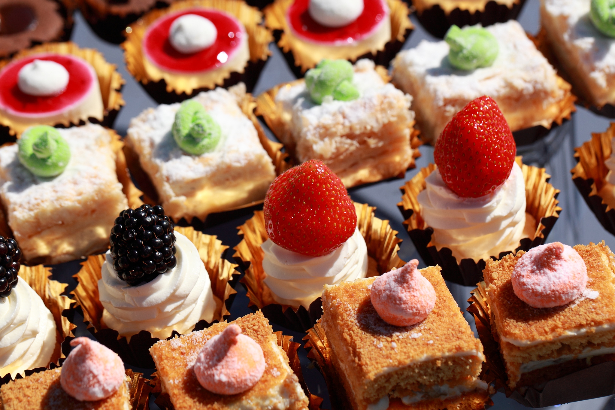 sweets  on the festive wedding table