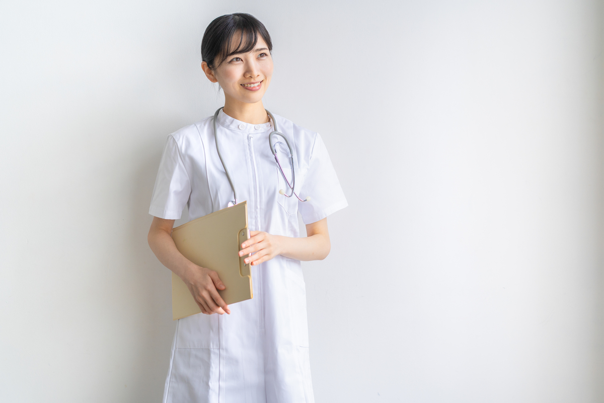 女生当护士的优势：细致、耐心、同理心，助力职业发展