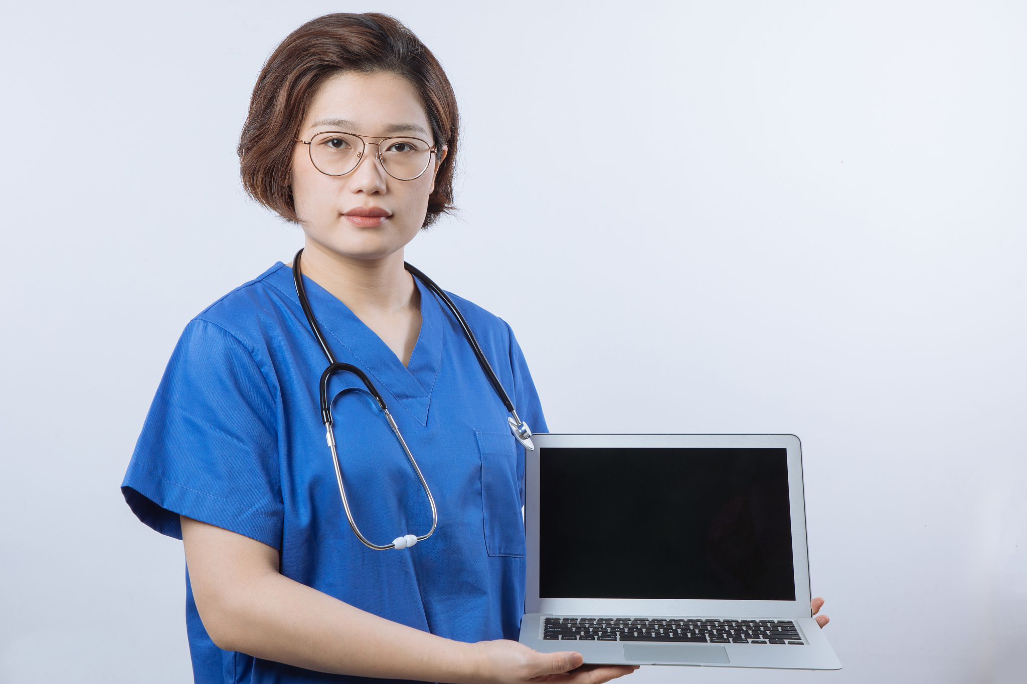 郑州信息科技职业学院宝玉石鉴定与加工技术专业好就业吗