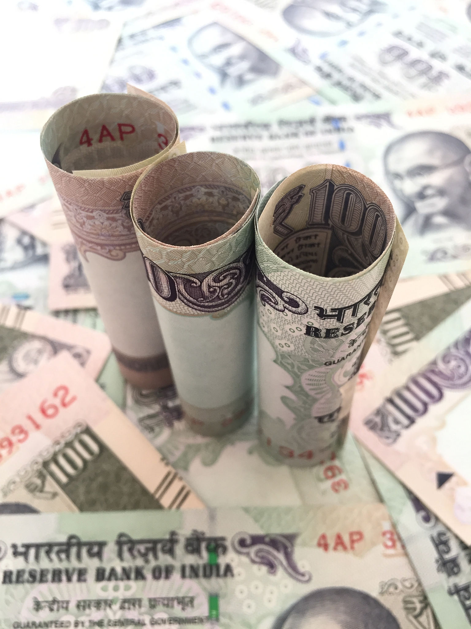 3 Lakhs Sri Lankan Rupees - How Much is It in USD?