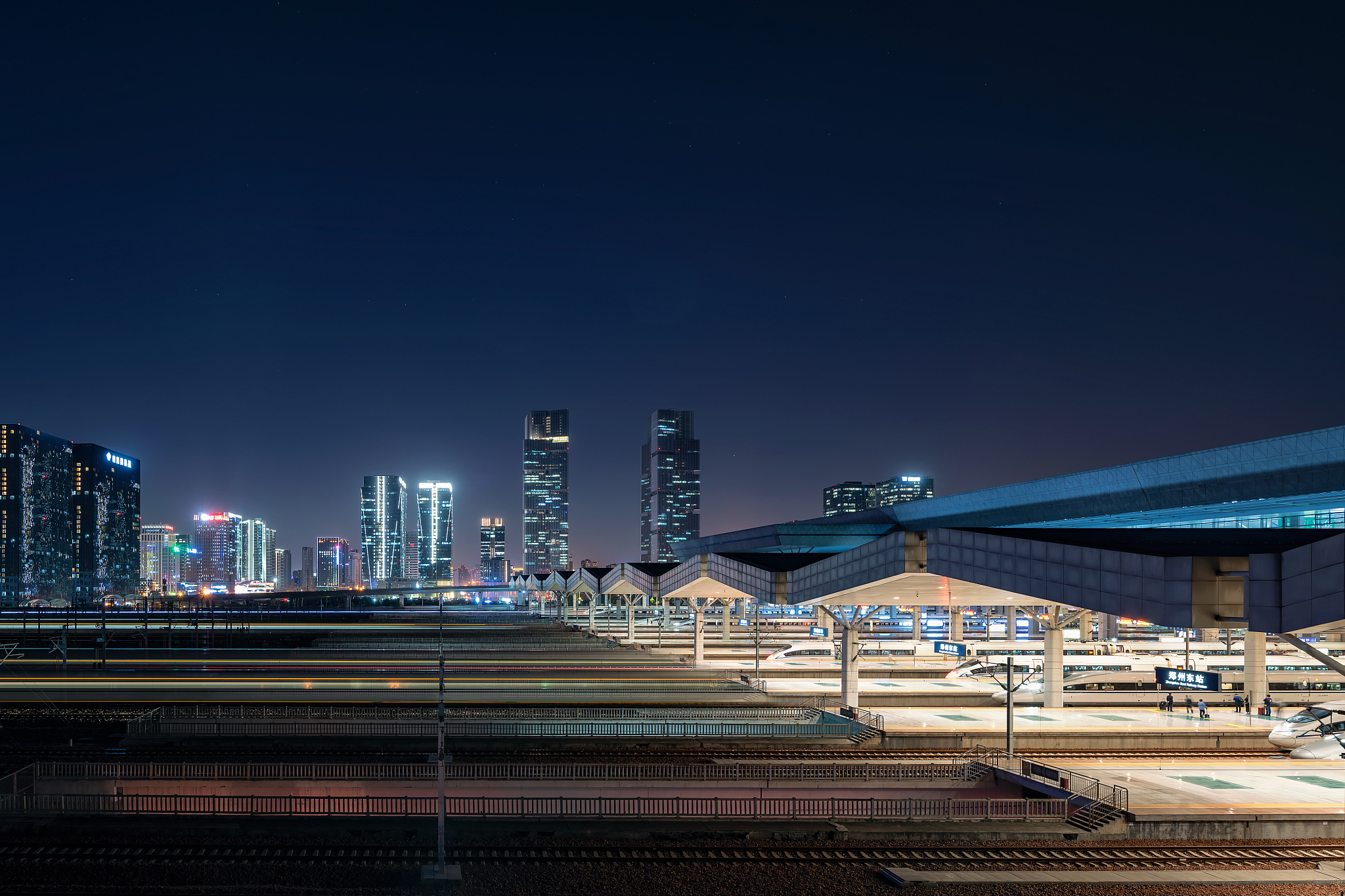 云南泸西县初中生学高铁学校要读几年-好不好