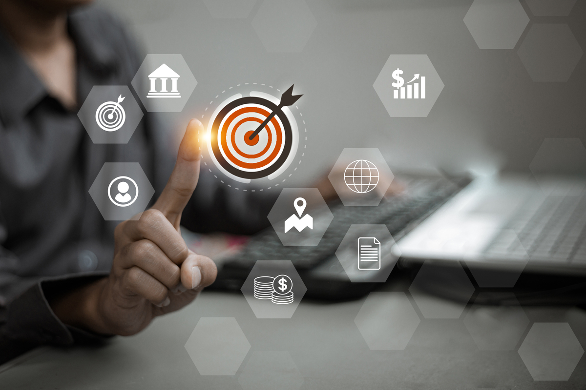 以互联网+管理为题目写一篇3000字论文