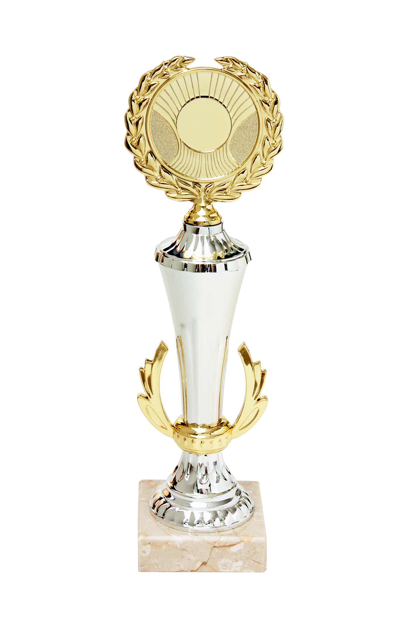 奖杯传递的意义。最佳球员把奖杯传递给最佳进攻奖获得者来激励对方下次也能获得最佳球员的荣誉同时激励对方继续努力。奖杯传递的不只是奖杯还有体育精神和时代风貌。主持词。