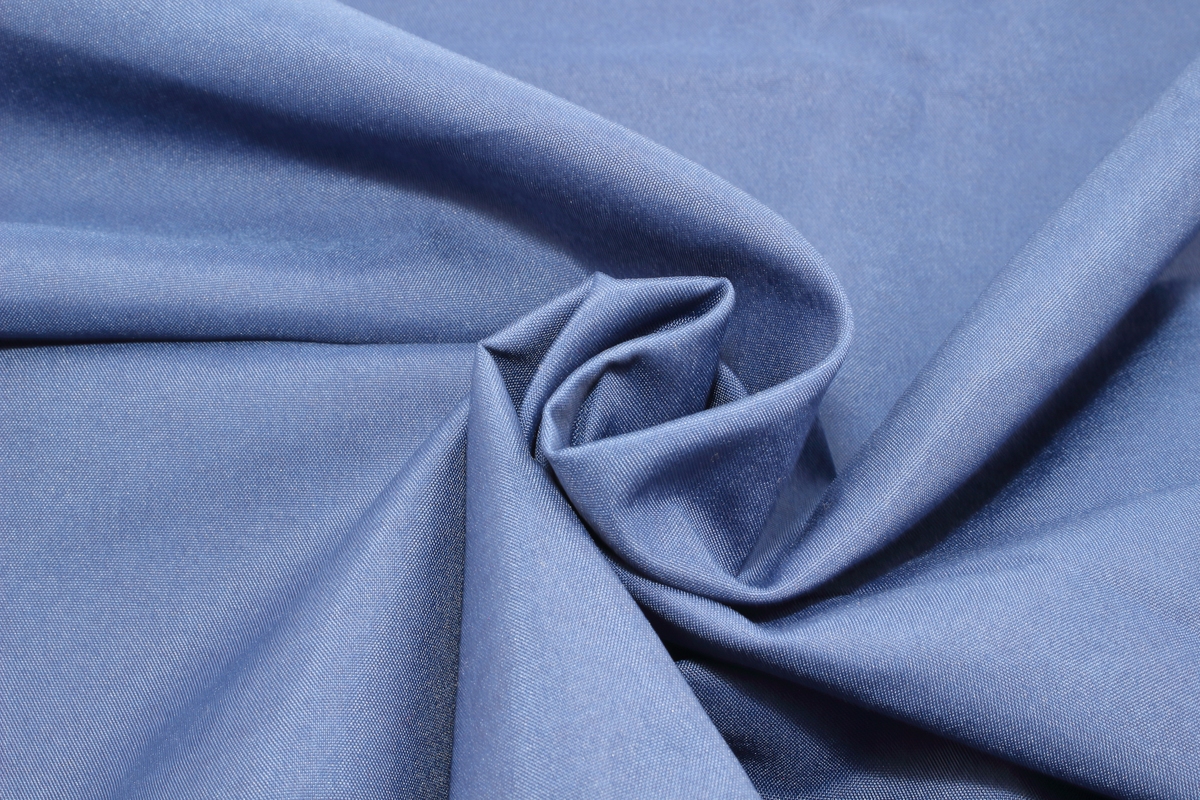 定制灯芯绒面料：打造独一无二的质感与风格