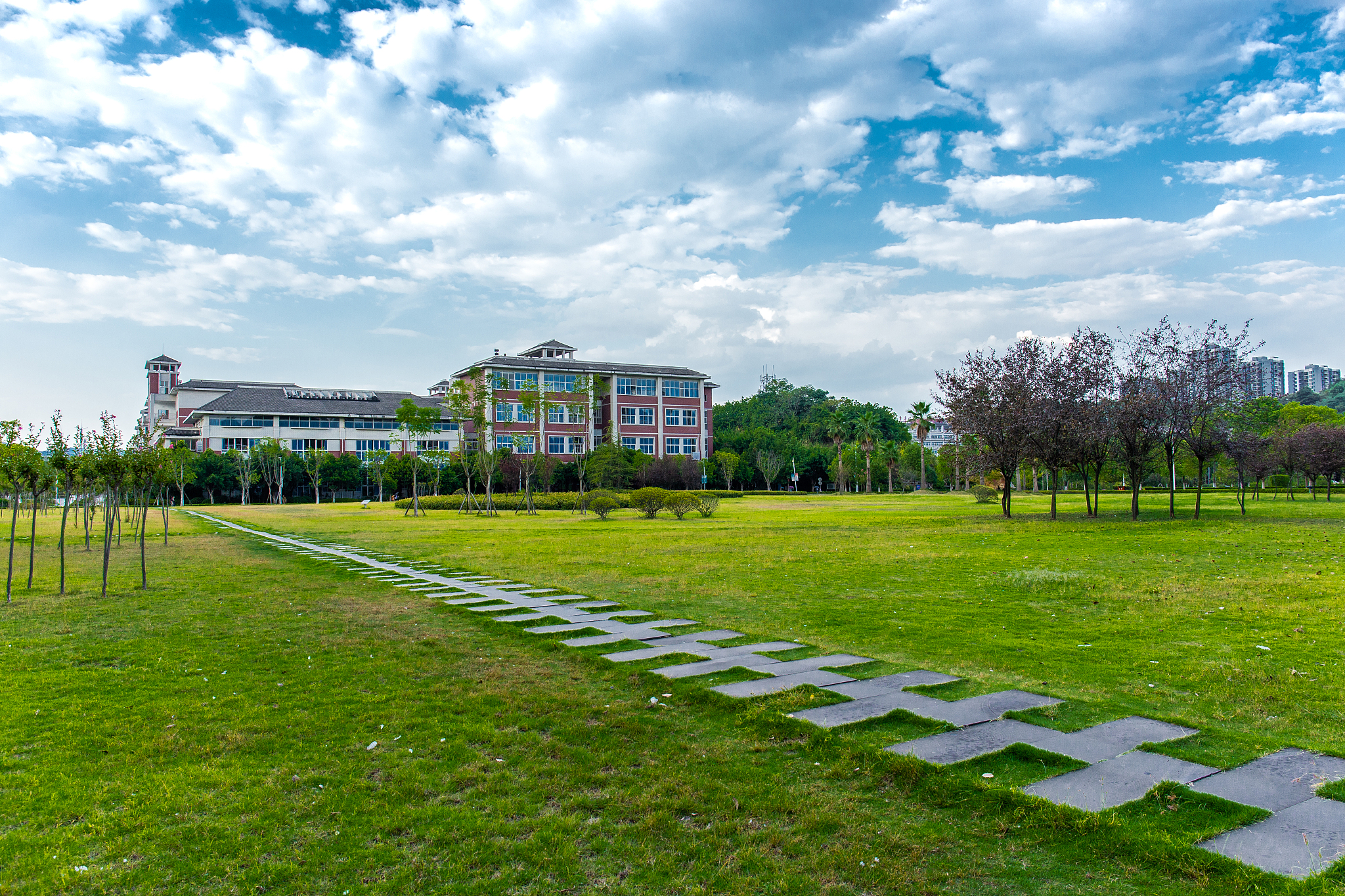 重庆农业学校旅游服务与管理专业：农业背景下的发展方向
