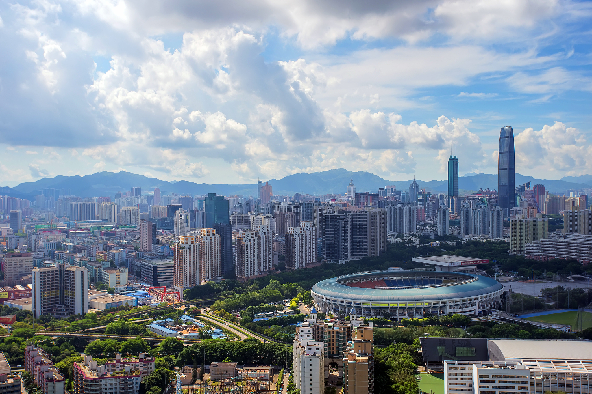 深圳旅游必去景点推荐，感受鹏城魅力风光