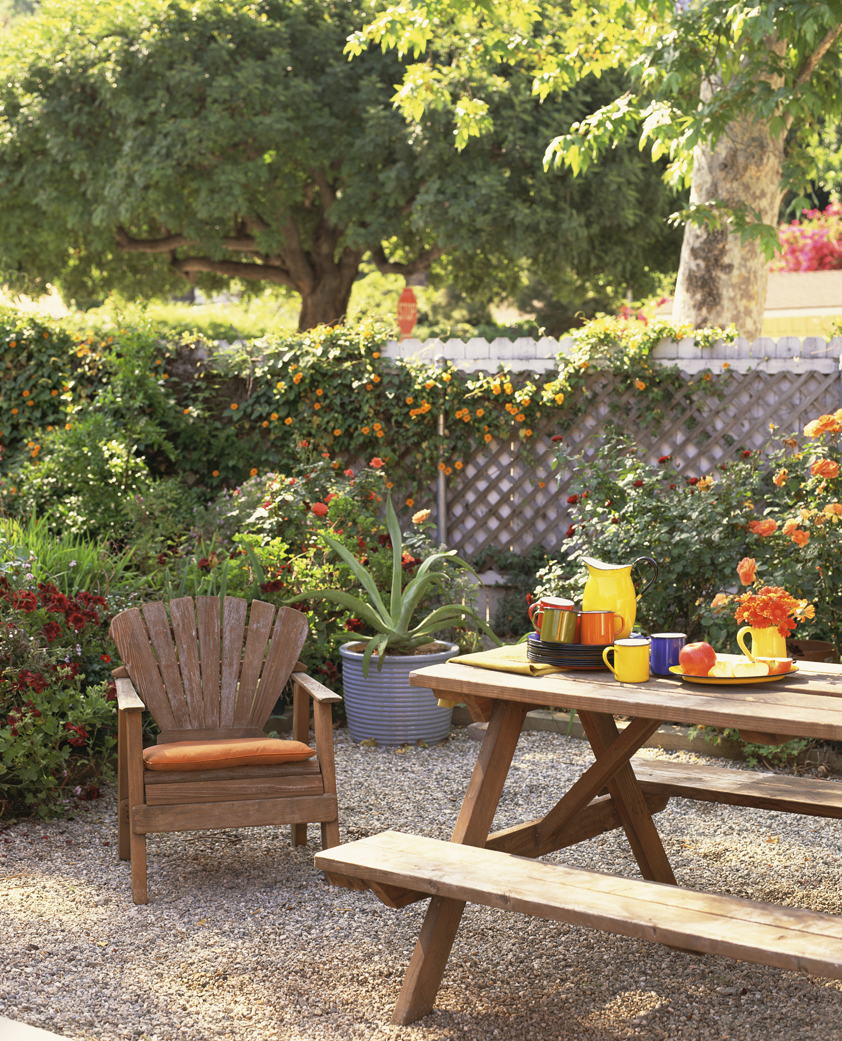 济南创高户外地板：让您的露台花园焕然一新