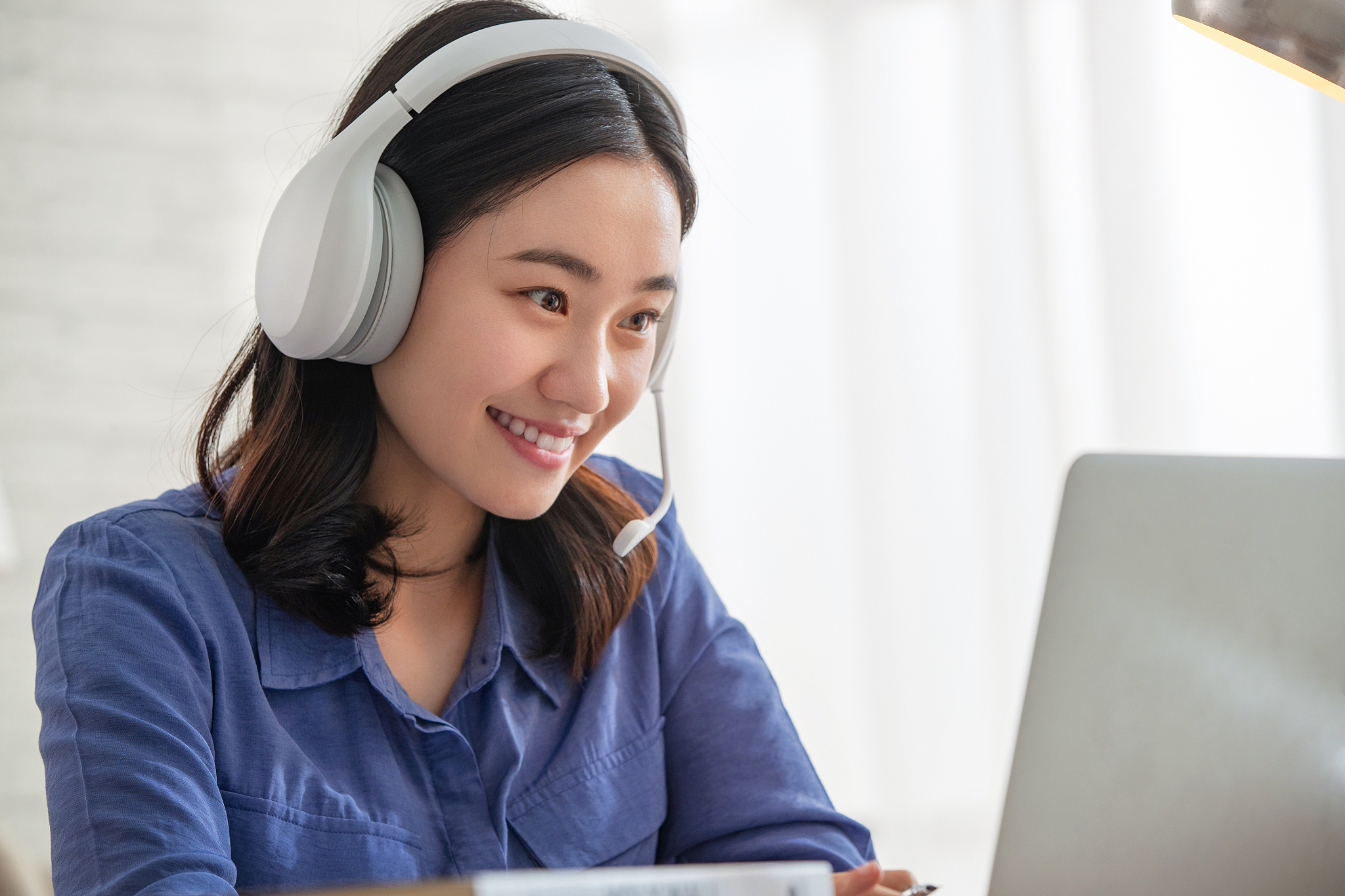 河南省外贸学校短视频制作技术与运营方向读几年？