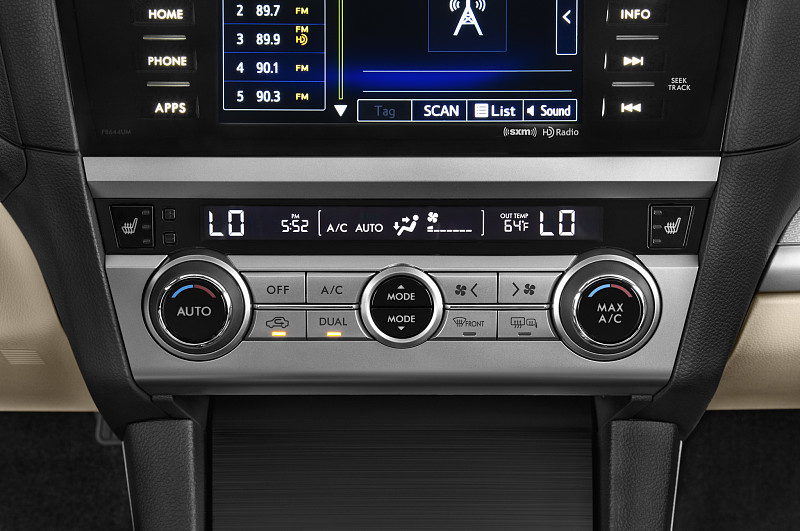 捷豹xel的时间怎么调 200字