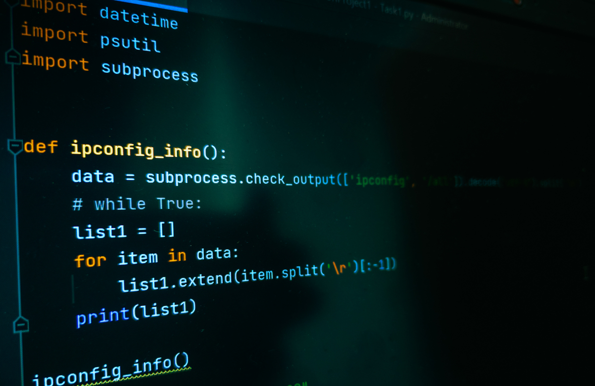 JAVA 代码模拟多线程