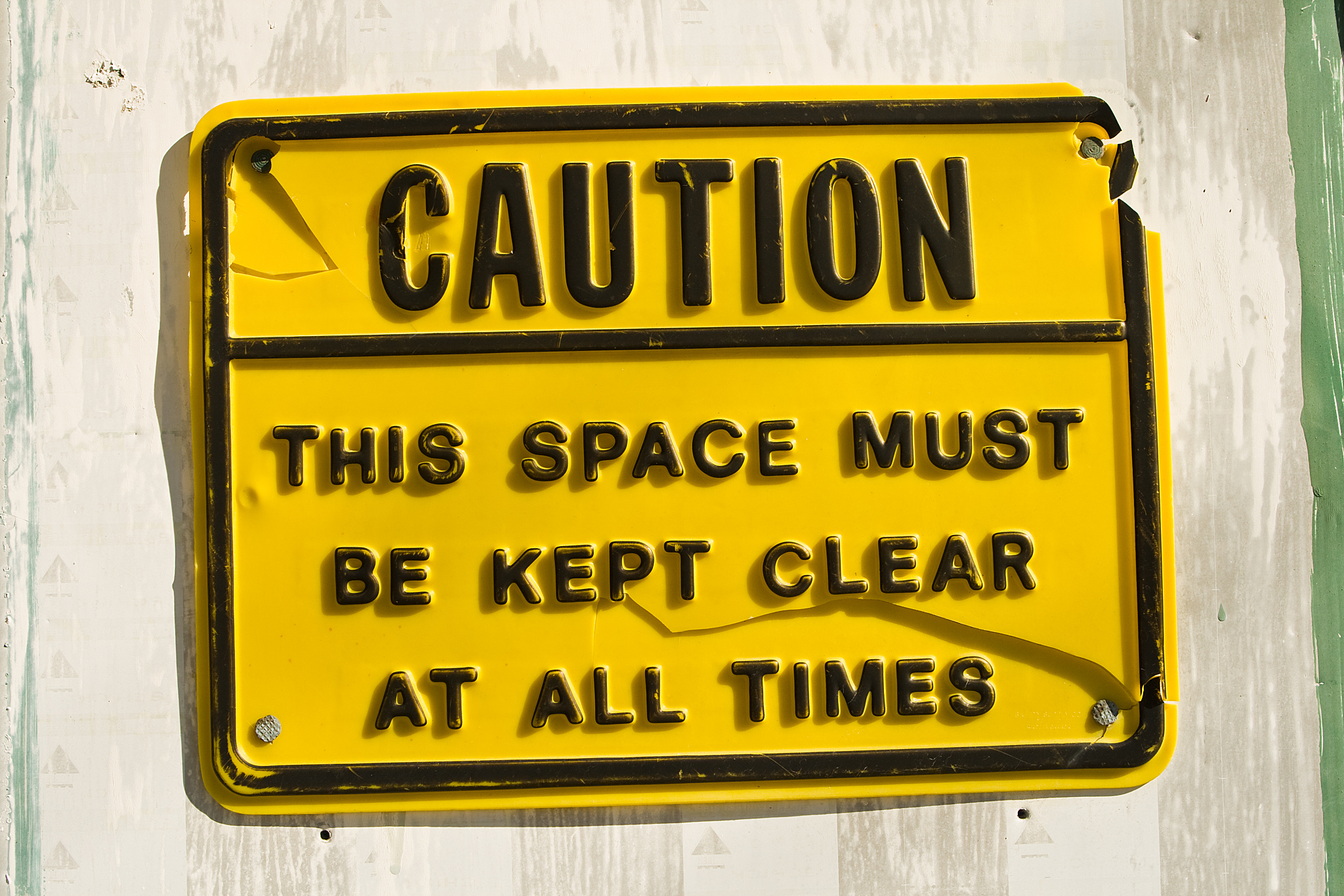 XX供电公司严格作业票管理，保障电力施工安全