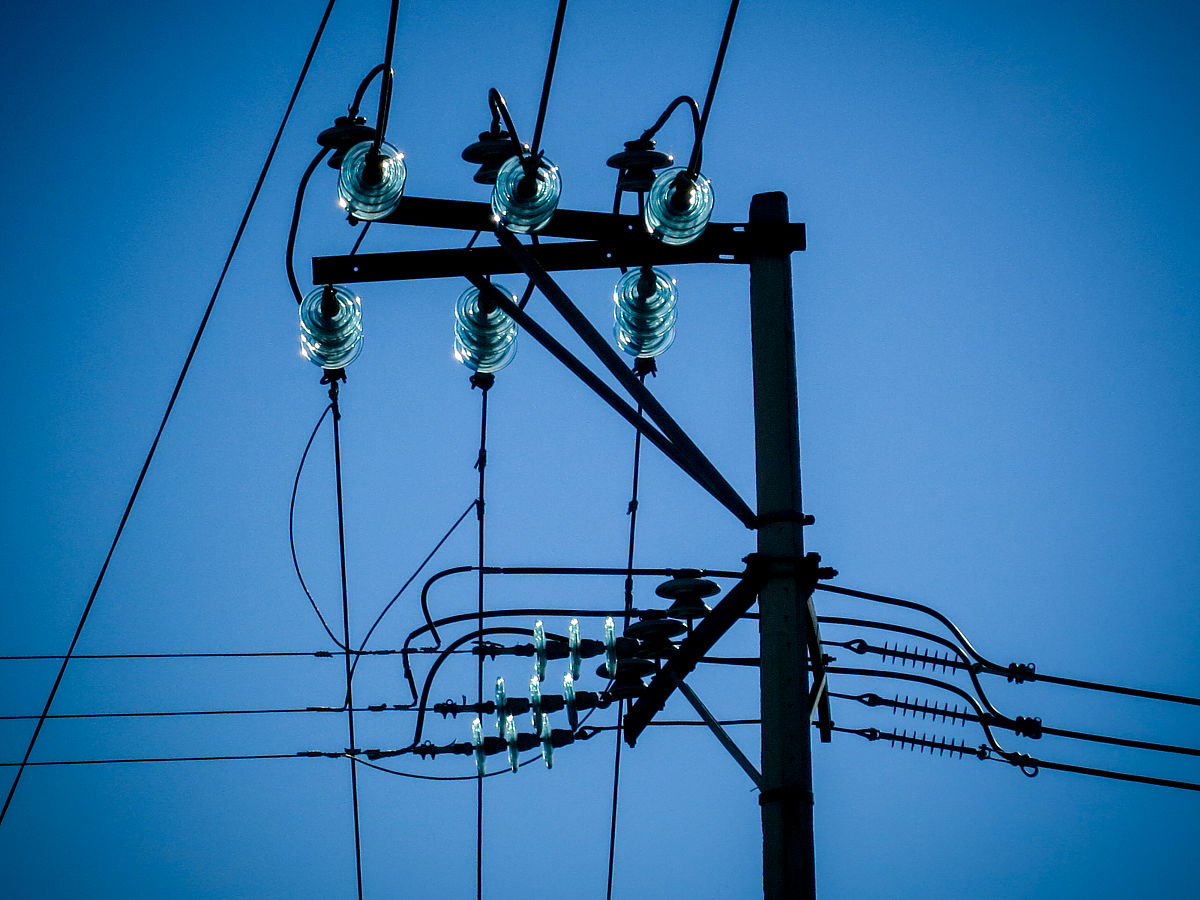 构网型变流器低电压穿越能力研究：文献综述