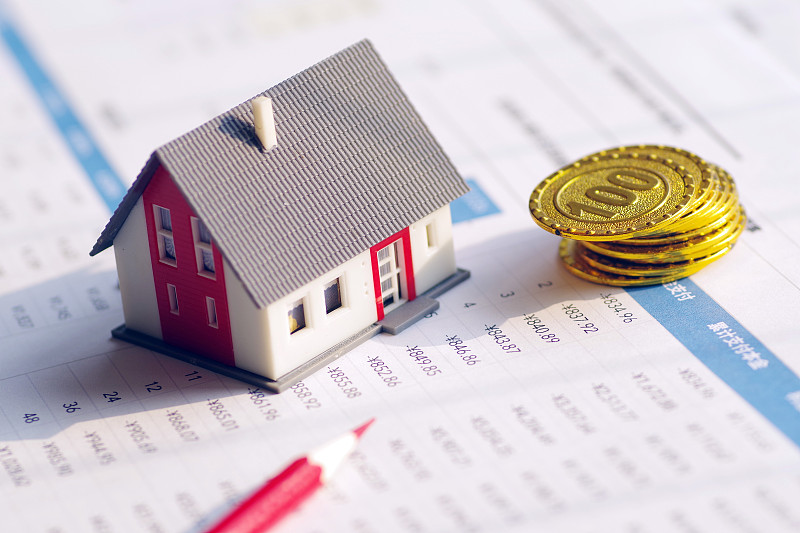 申请调薪理由：工作表现突出，贡献显著，市场行情变化