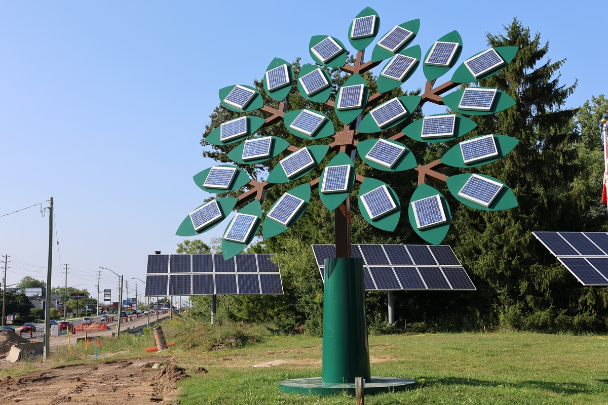 广场环保设计案例：太阳能照明与供电的意义