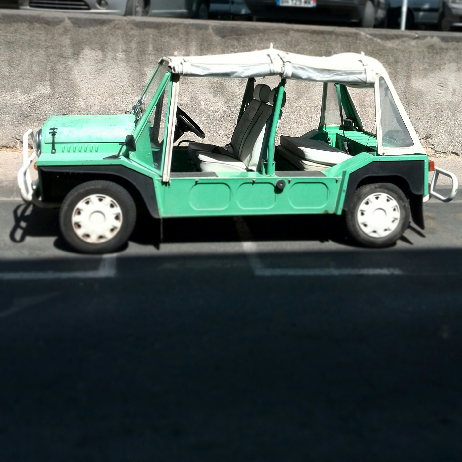 Cushy Car, Kushy Calls & Coke: Song Lyrics & Jump Anthem