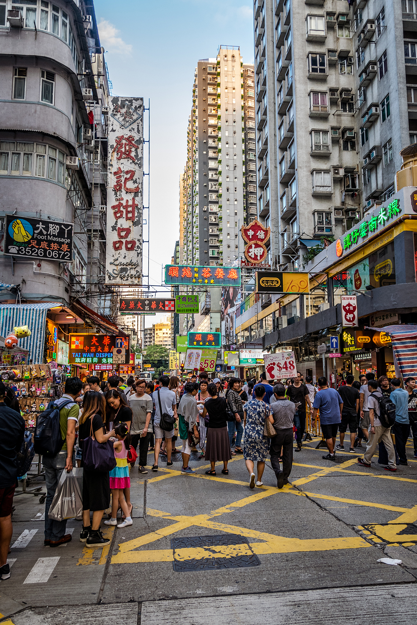 郑州商贸旅游职业学院专业有哪些？热门专业解读及就业前景分析