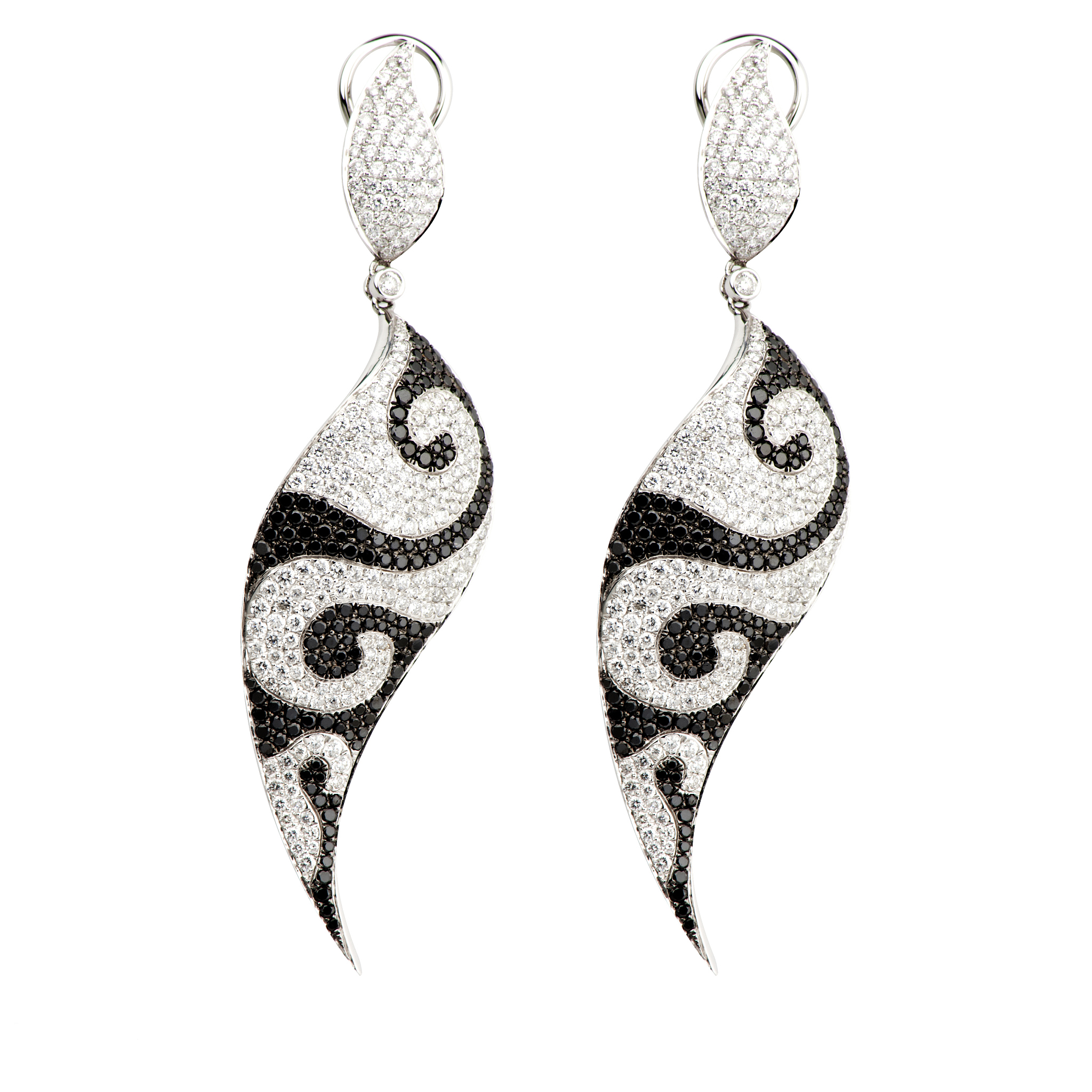 瑞丽国际珠宝翡翠学校2022年中专招生简章 - 培养珠宝翡翠行业精英人才