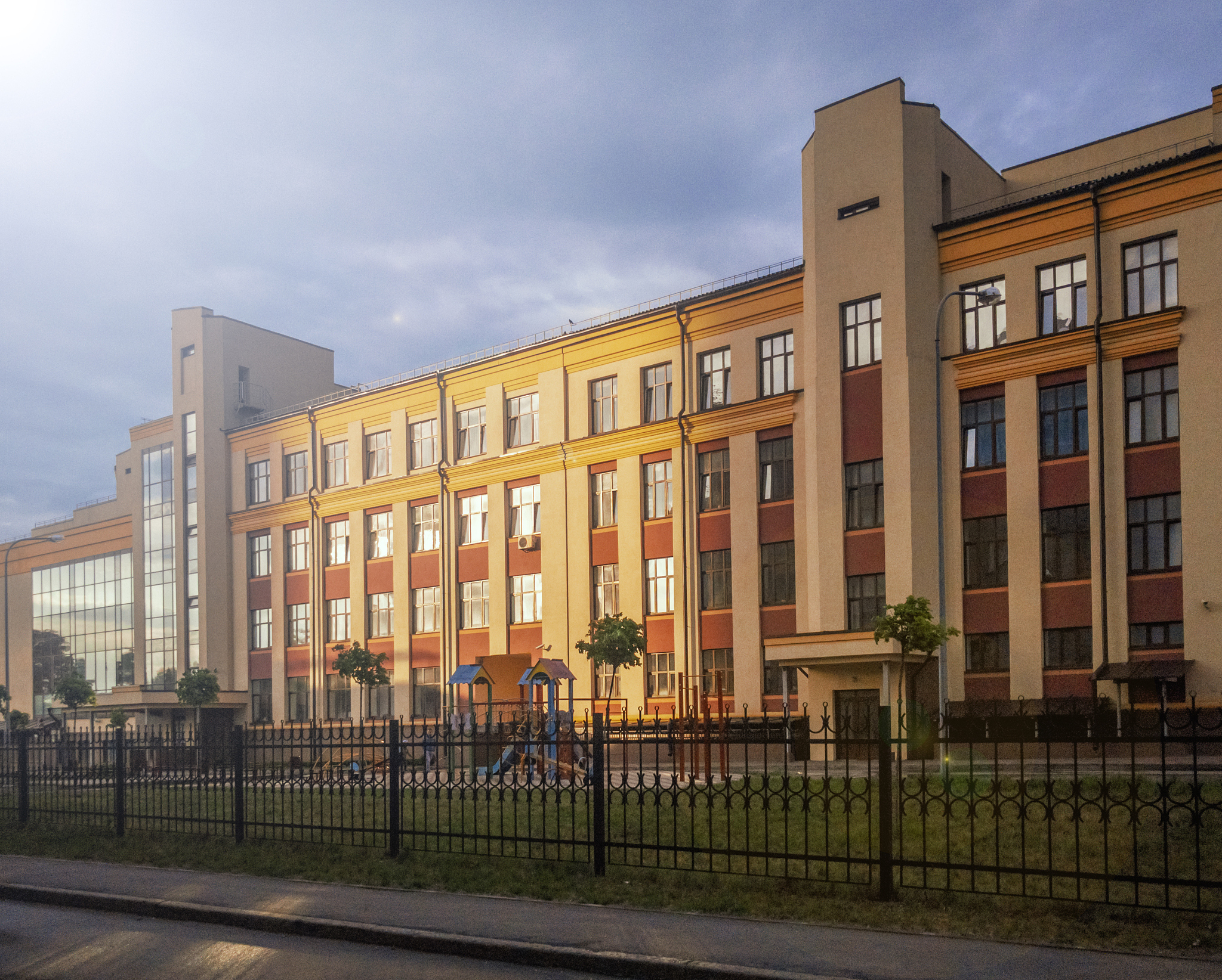 elite school-lyceum