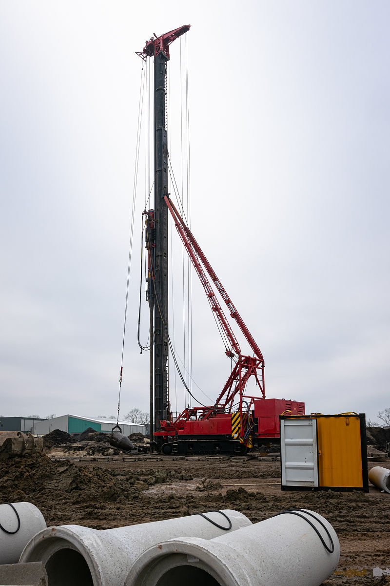 雷沃打桩机160配重多少吨？ - 16吨配重信息