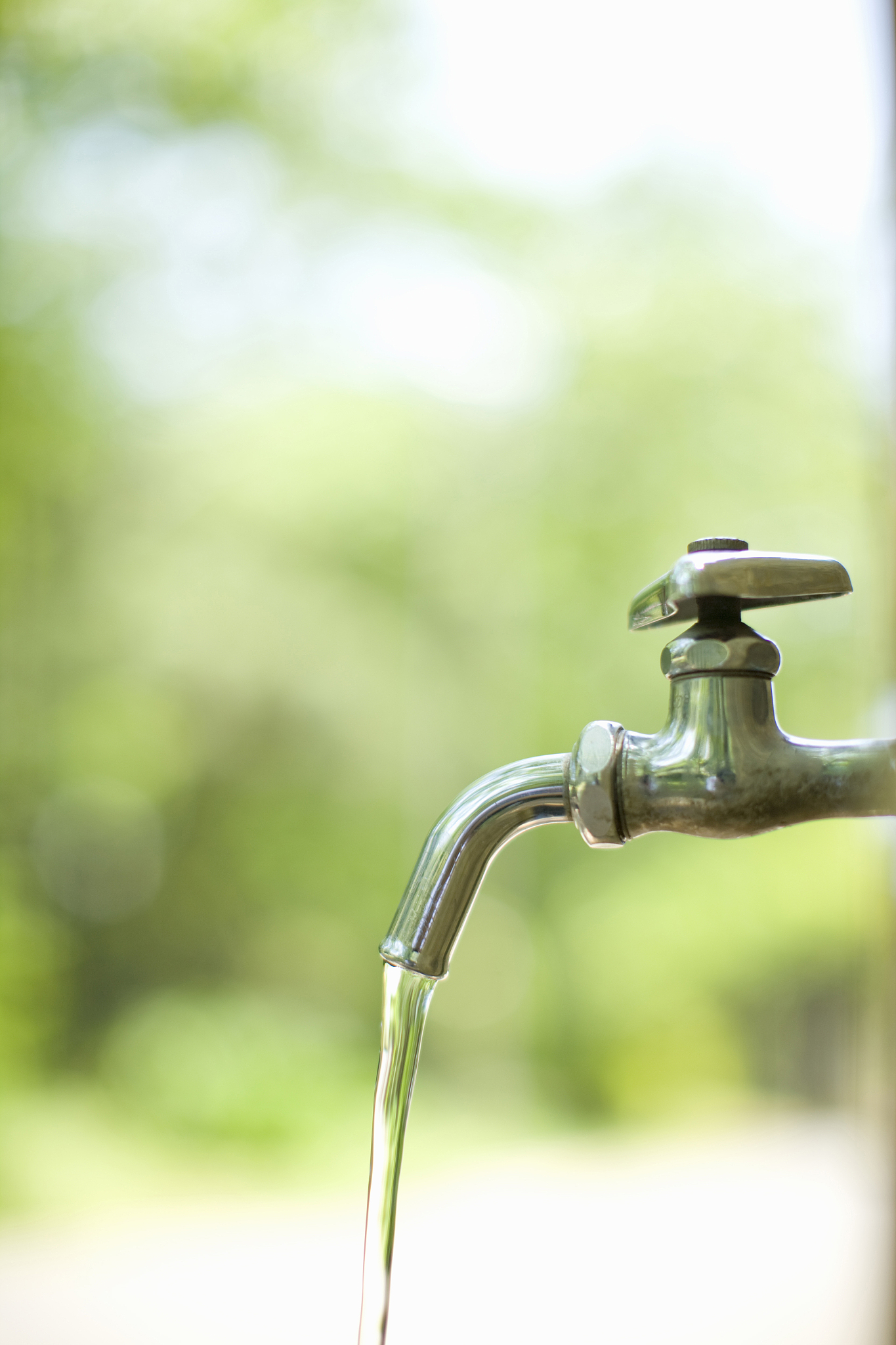 淡水的3个重要生活用途：饮用水、农业和卫生