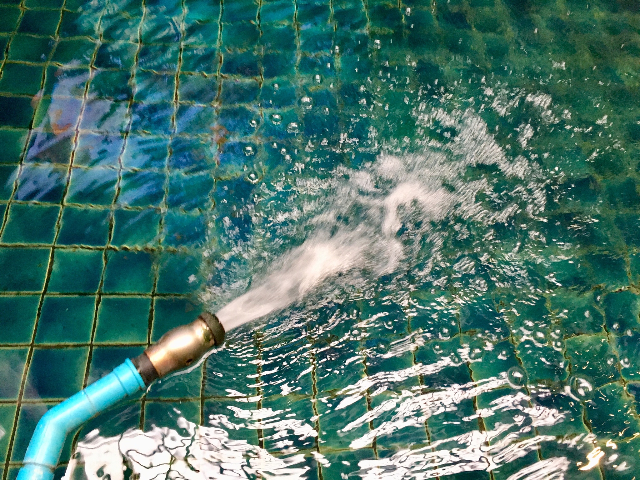 如何给鱼缸增氧