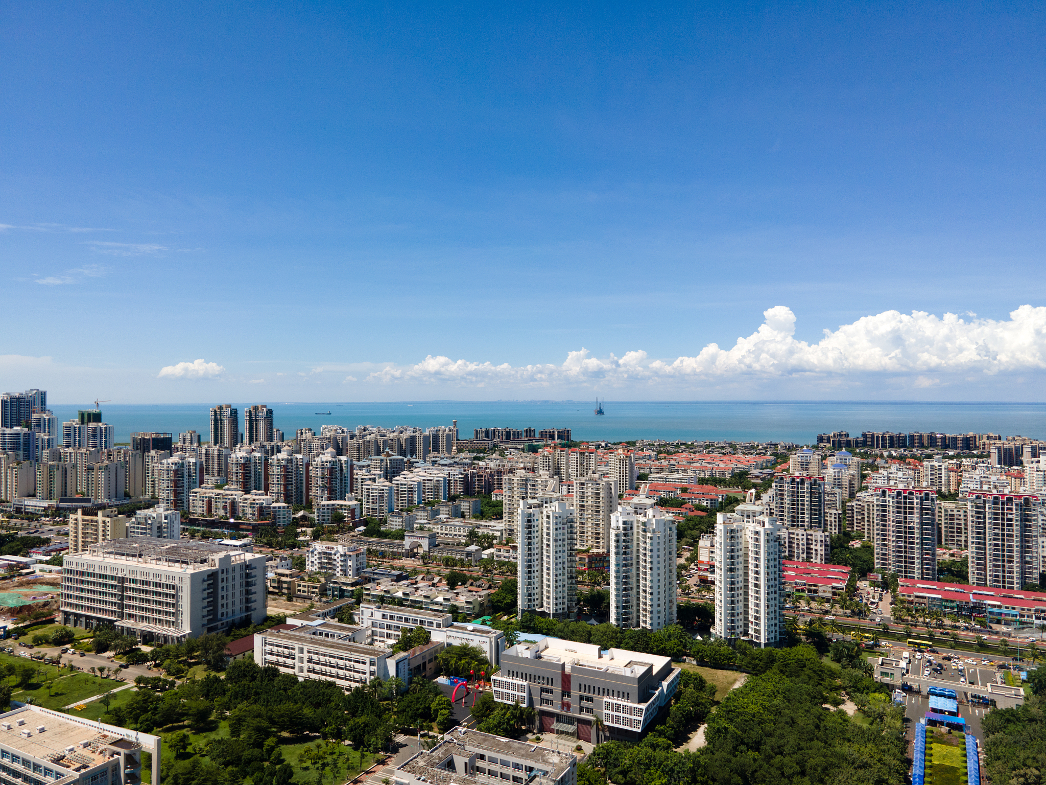 海滨城市—广东茂名大鹏科技学院