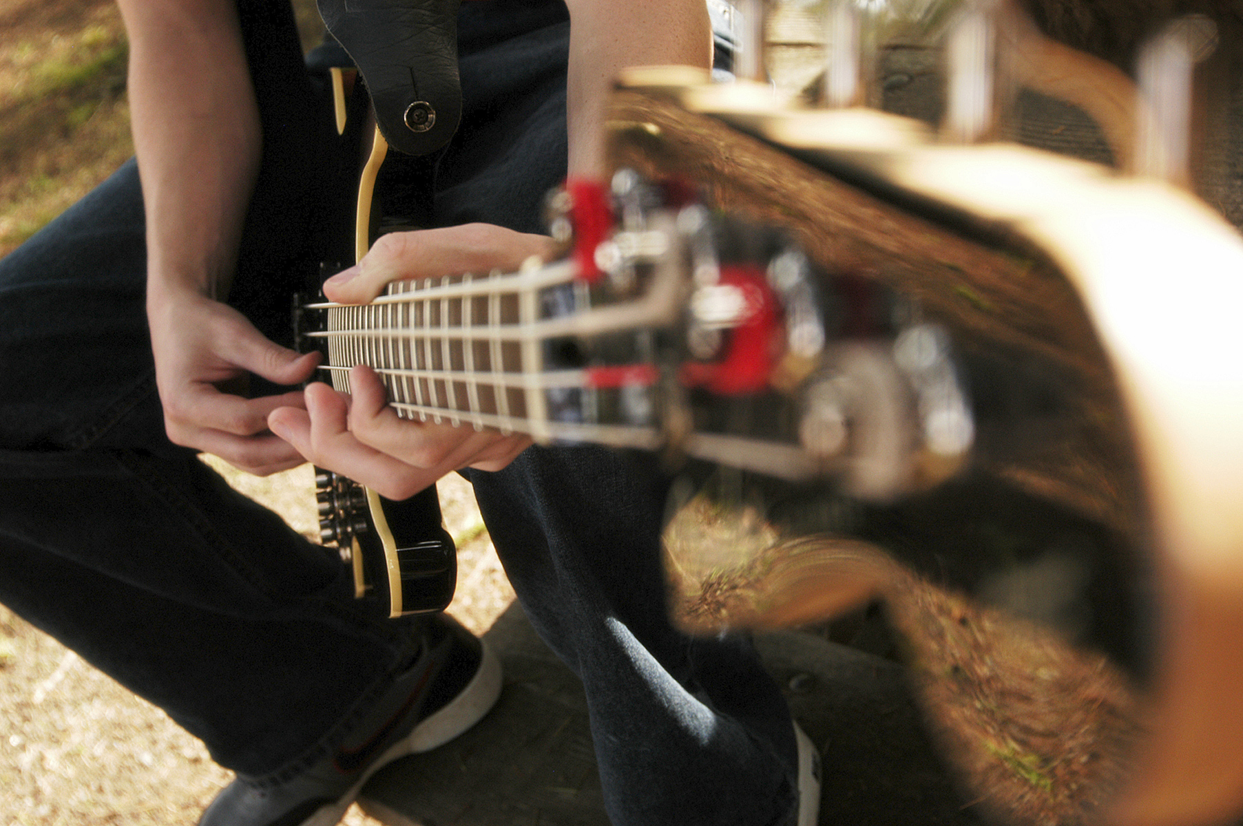 荣耀Magic3至臻版 vs 荣耀Magic5 硬件对比：哪个更适合你？