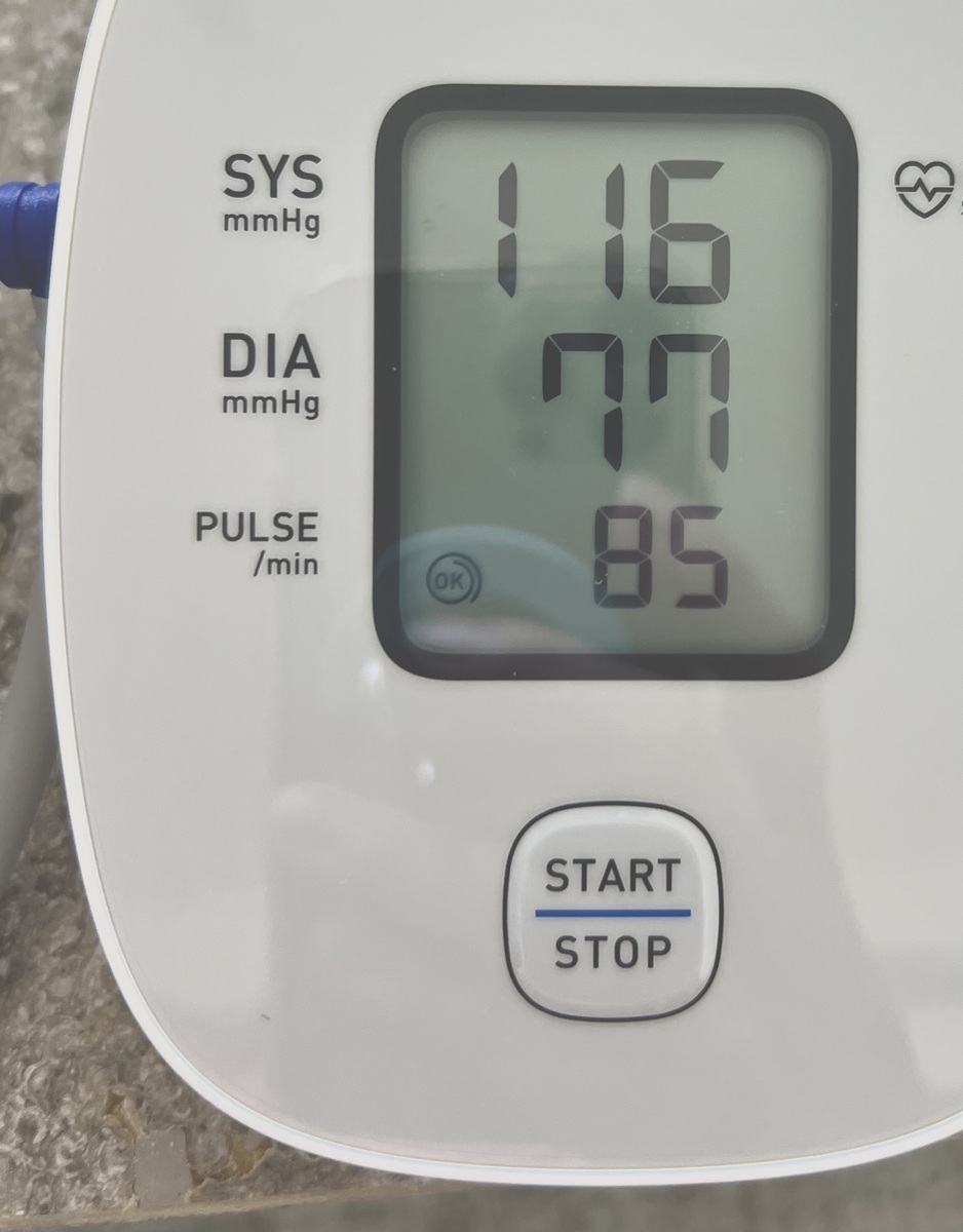 鱼跃YE630CR vs 欧姆龙J760：血压计对比分析