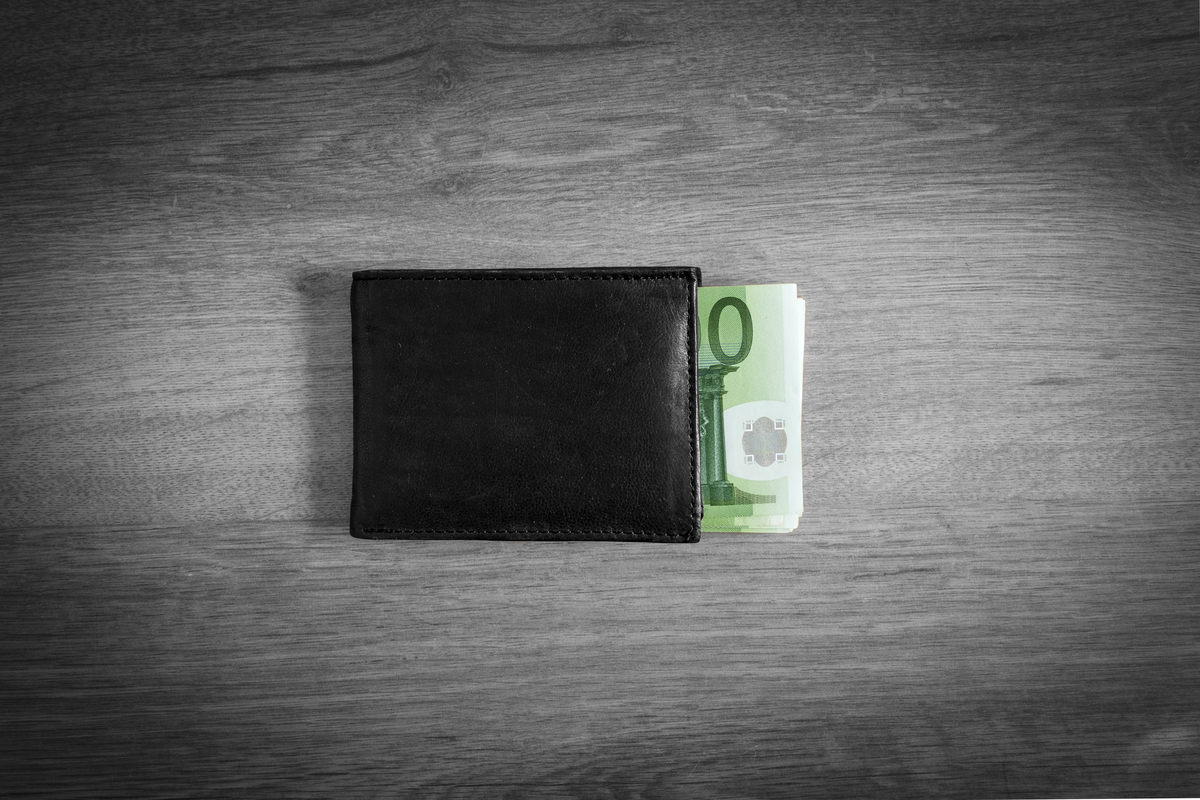 护肤品成分有甘油鲸蜡硬脂醇丙二醇肉豆蔻酸异丙酯棕榈酸乙基己酯甜菜碱聚二甲基硅氧烷peg-100硬脂酸酯甘油硬脂酸酯烟酰胺苯氧乙醇尿囊素羟苯甲酯卡波姆丙烯酸钠丙烯酰二甲基牛磺酸钠共聚物异十六烷其作用是什么