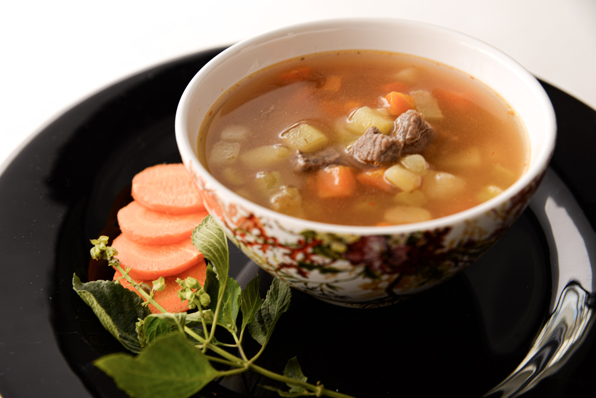 女友煲给我喝的传统的芋头姜糖水刚刚煮好时特别香热腾腾还暖胃呲牙怎么回复她？