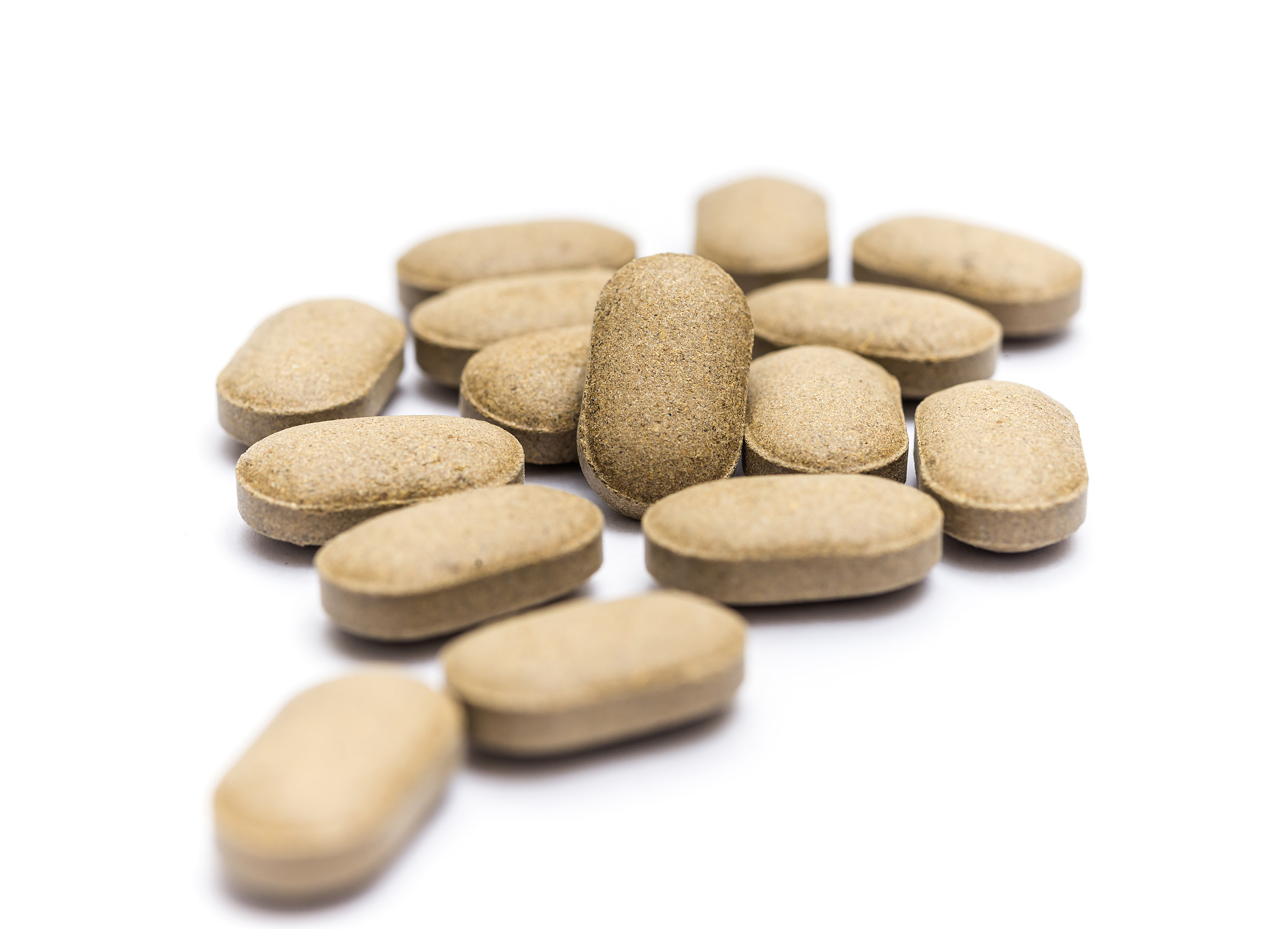 成年男性每日维生素需求量：详细指南