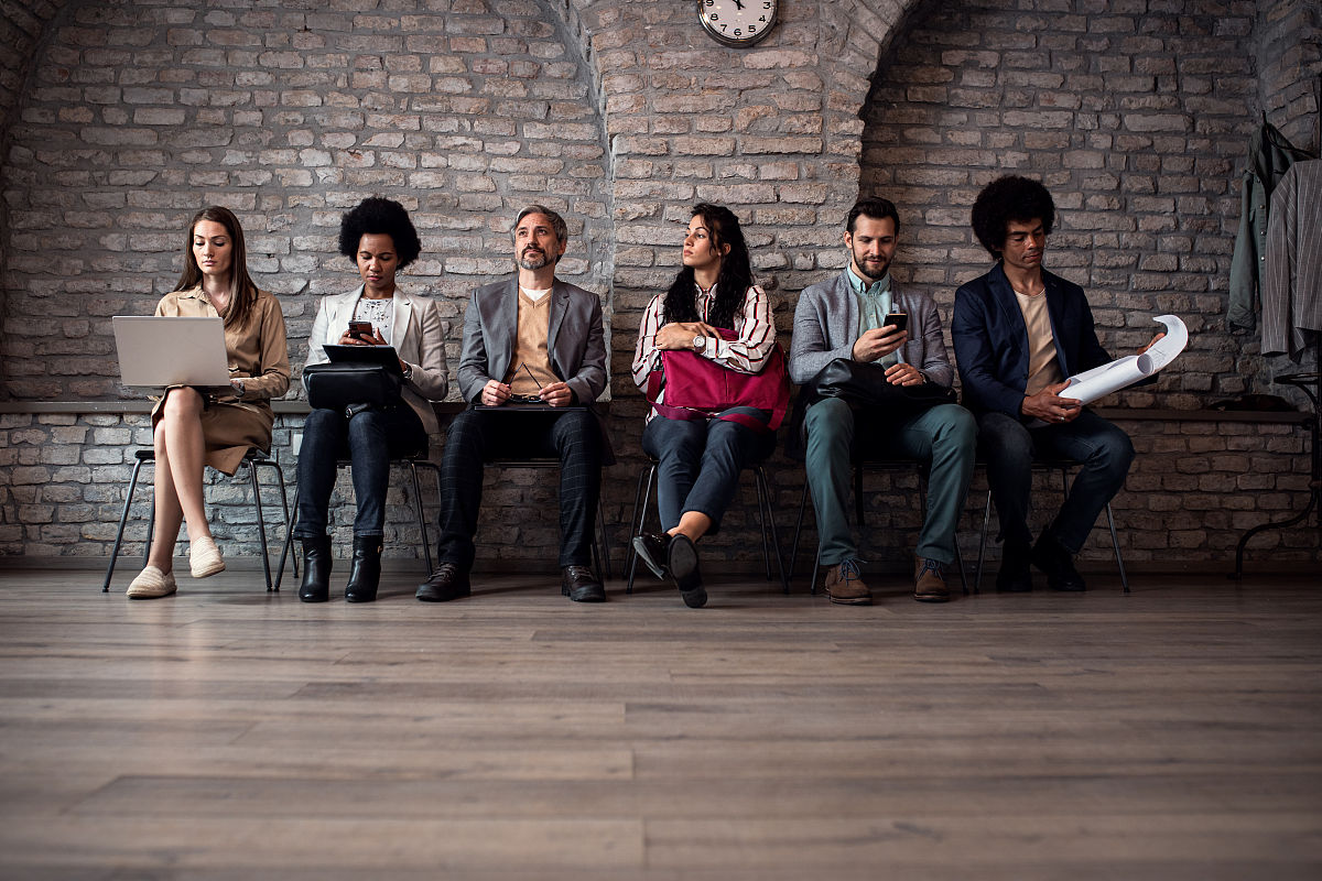 请准备一份管理人员选拔任用谈话提纲