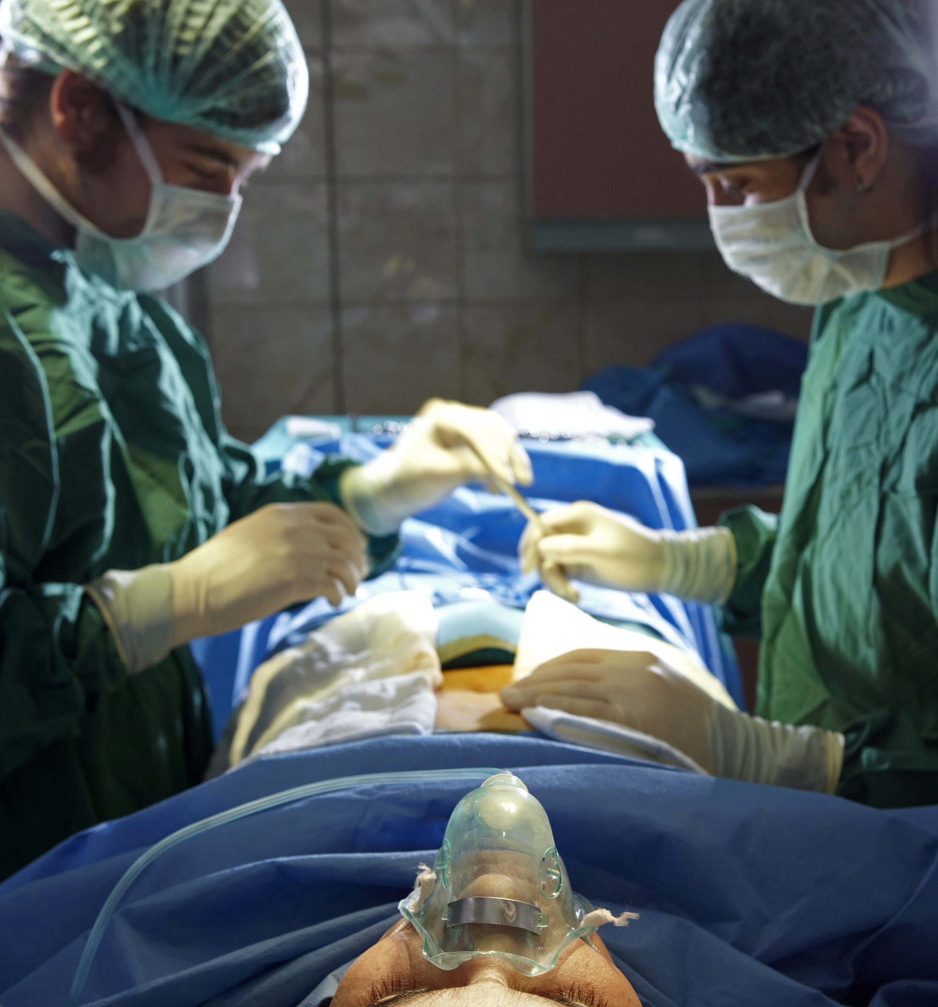 阑尾炎微创后可以坐下吗