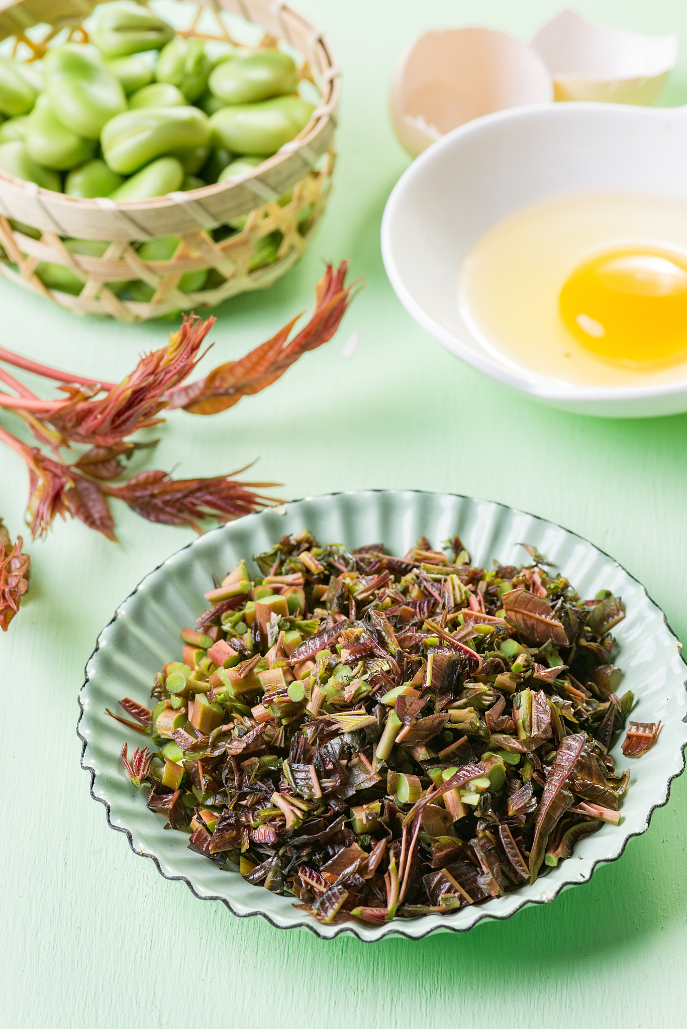 传统法腌制香椿芽的做法_【鲁菜】--传统法腌制香椿芽_传统法腌制香椿芽怎么做_菜谱_美食天下