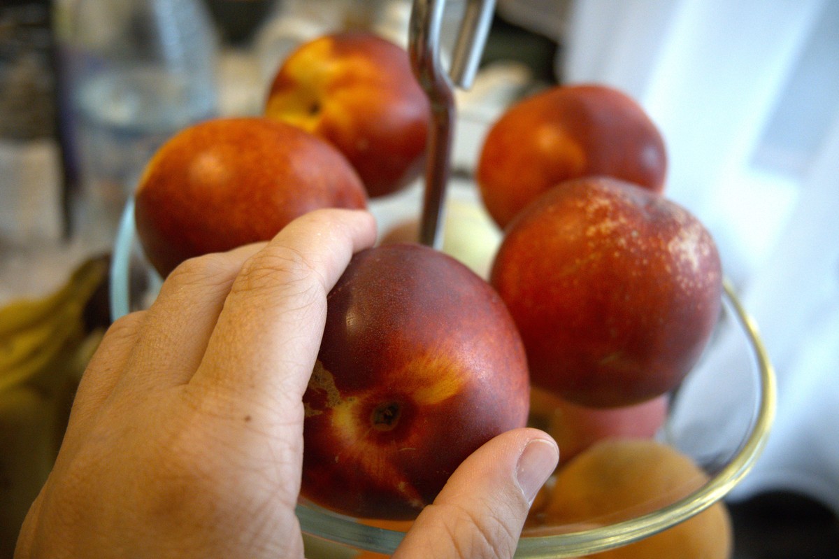 吃李子肚子痛怎么办