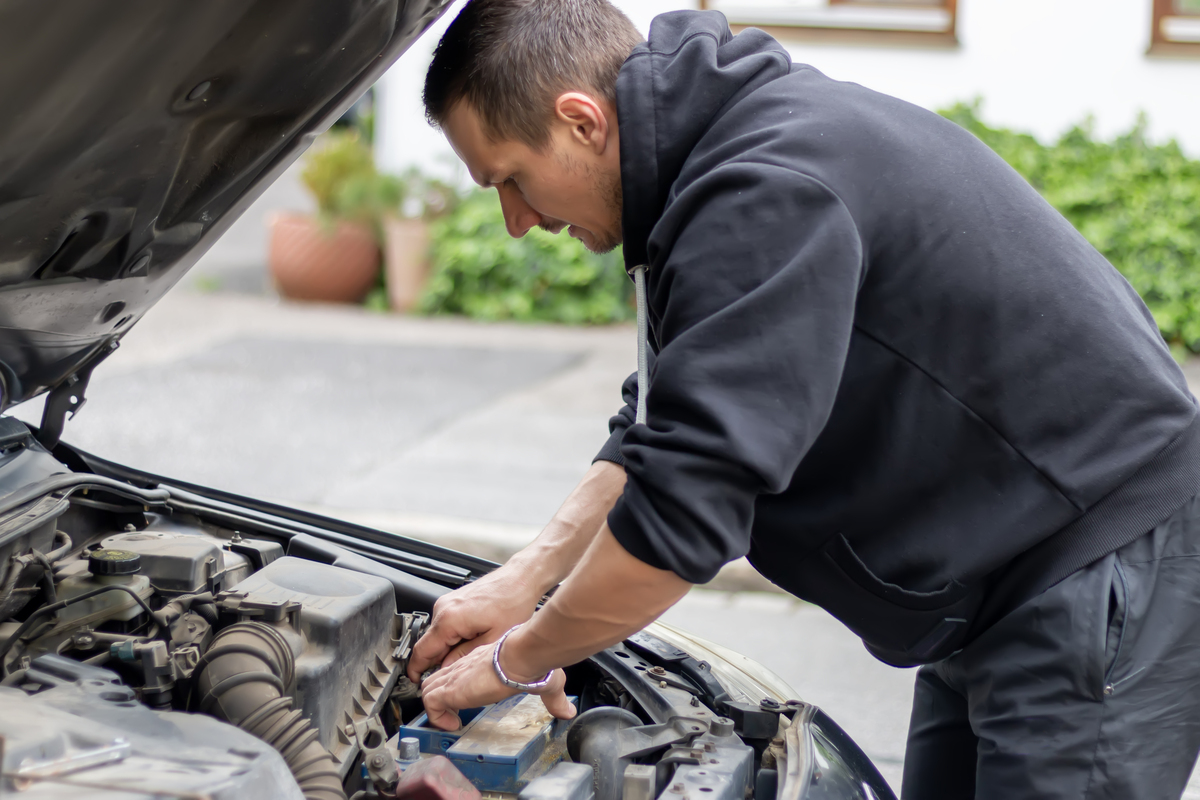 选择重庆职业学校汽车检测与维修技术专业怎么样？