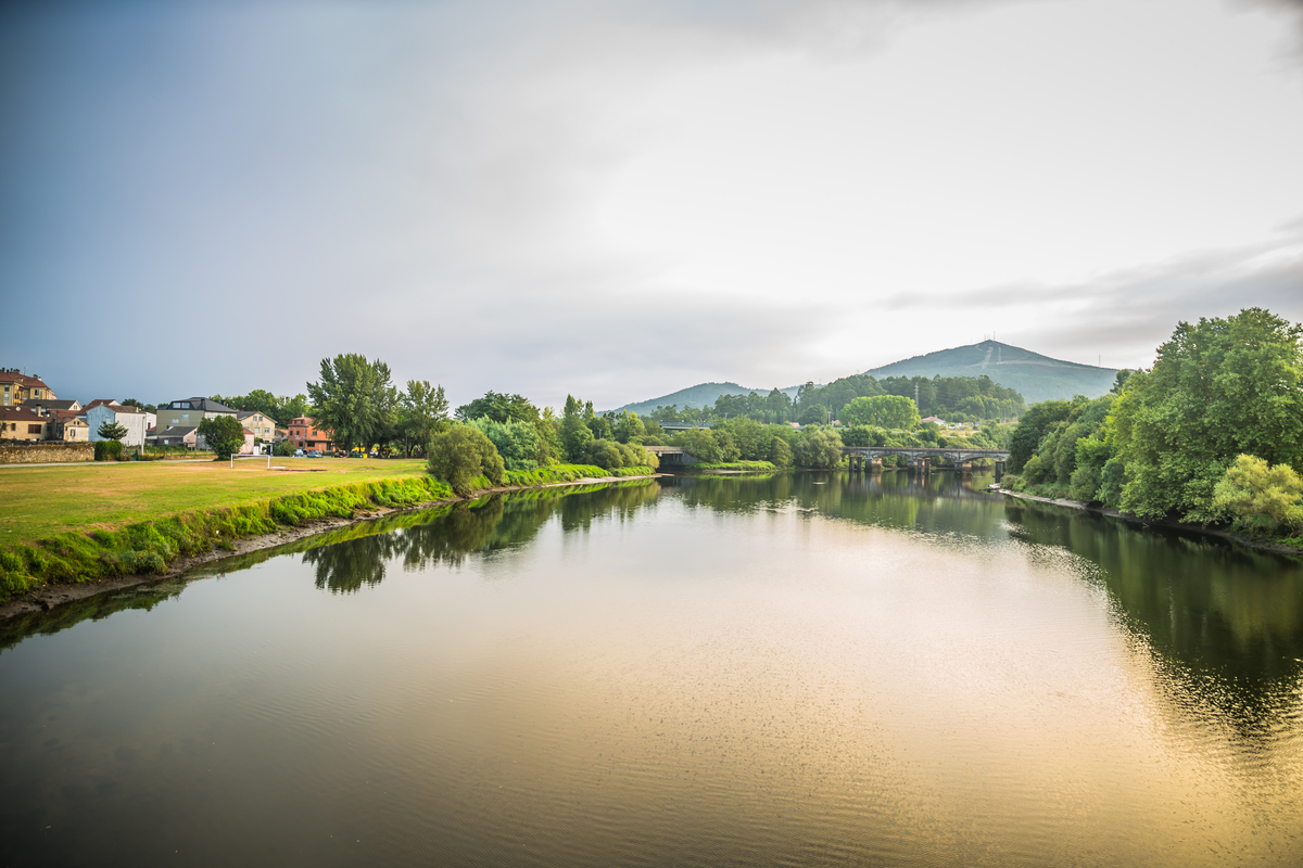 石跪镇 - 芜湖县历史文化与自然风光交融的旅游胜地