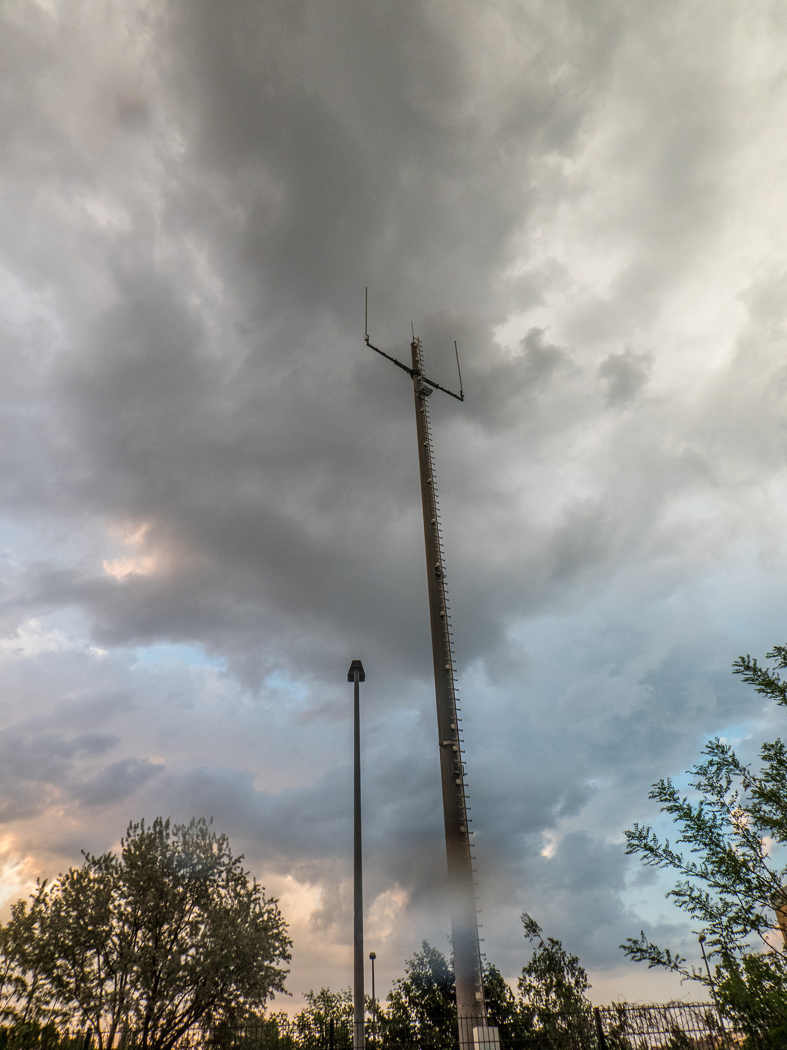 关于四川绵阳市三级资质还能买吗电力字数