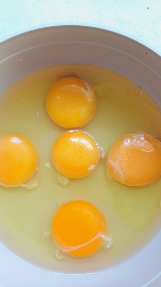 甜白酒煮鸡蛋的功效与作用：营养美味，提升健康！