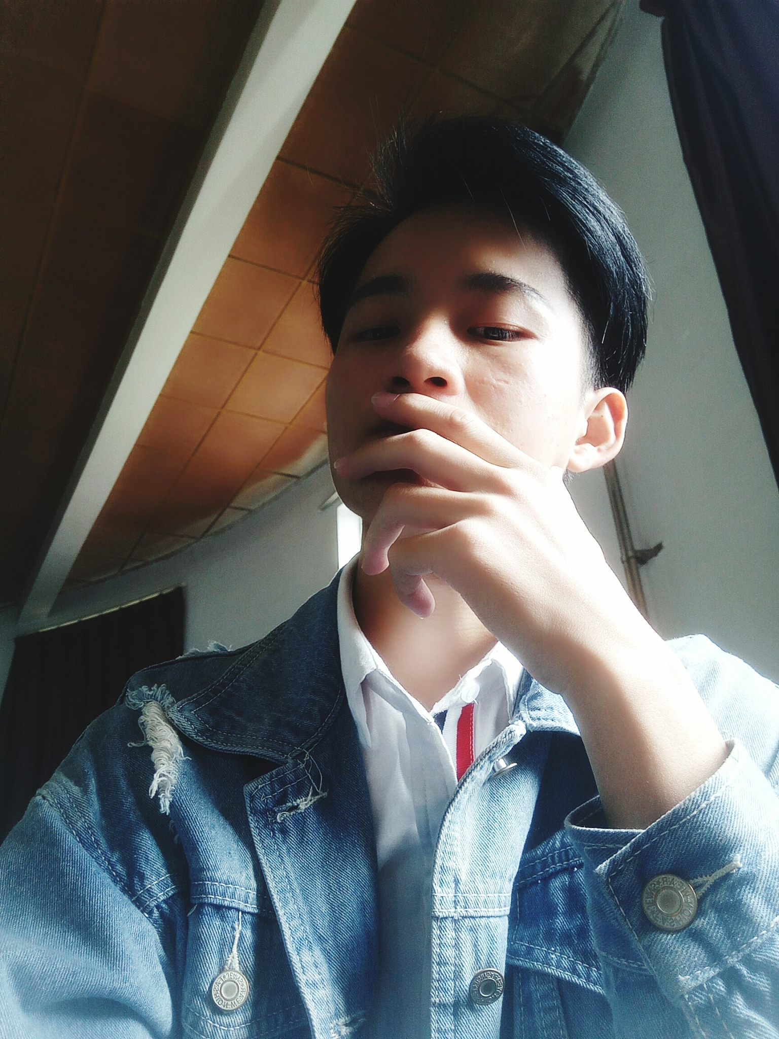 老实可靠，性格温和，有点害羞的男生如何描述？