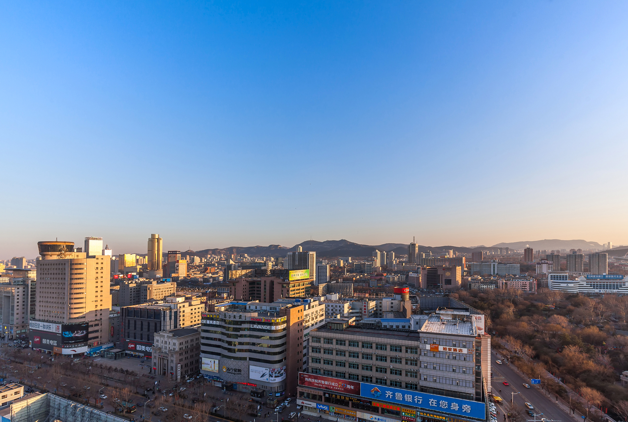 山东省济南市都市风光