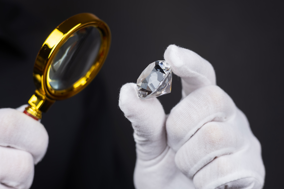 珠宝玉石加工与营销专业主要学习哪些课程