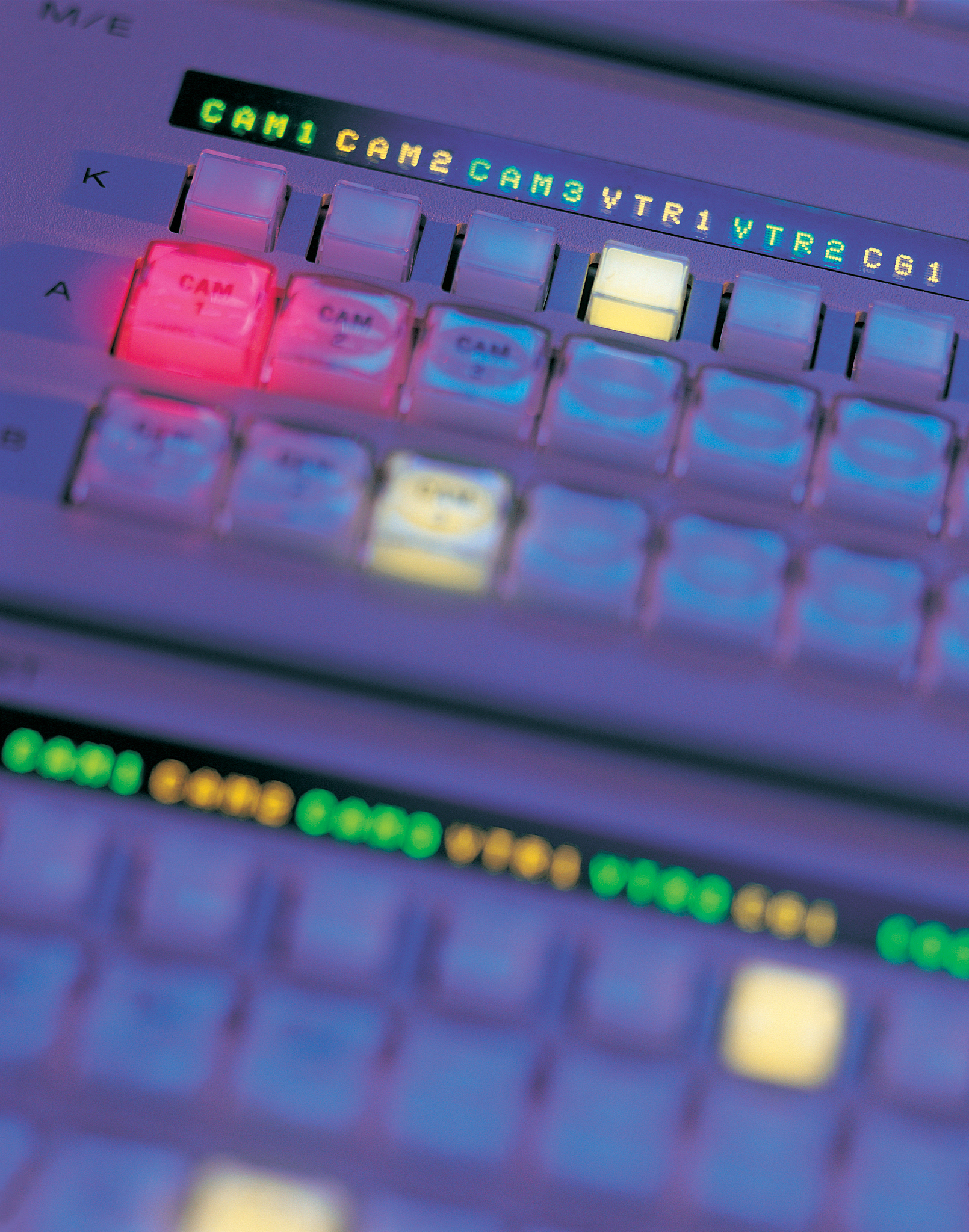 VHDL 键盘输入延时消抖：原理及必要性